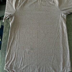 Lululemon Athletica Gray Short Sleeve Tee